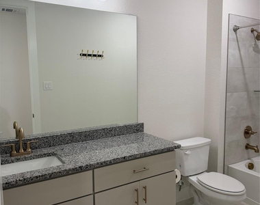 7213 Camilla Street - Photo Thumbnail 19