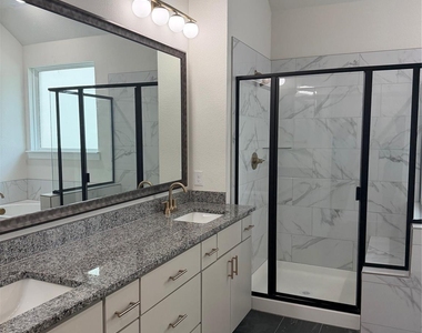 7213 Camilla Street - Photo Thumbnail 21