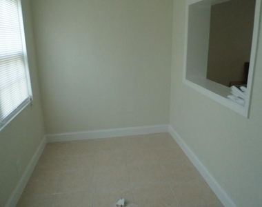 3275 Orange Street - Photo Thumbnail 9
