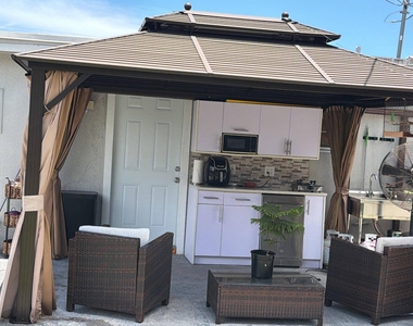 3275 Orange Street - Photo Thumbnail 7