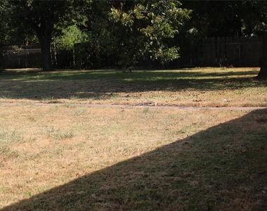 1103 Bryant Street - Photo Thumbnail 28
