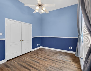 2921 Silvercrest Lane - Photo Thumbnail 20