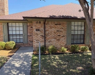 505 Cedar Elm Lane - Photo Thumbnail 1