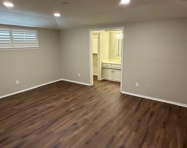 505 Cedar Elm Lane - Photo Thumbnail 15
