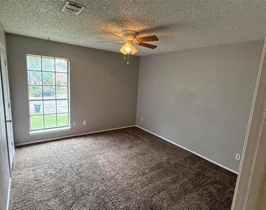 7808 Ashe Court - Photo Thumbnail 7