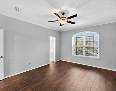 621 Big Horn Road - Photo Thumbnail 14
