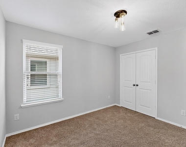 621 Big Horn Road - Photo Thumbnail 28