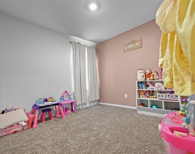 1322 Community Way - Photo Thumbnail 11