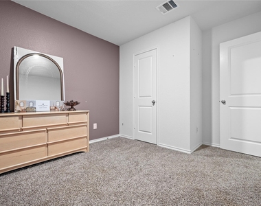 1322 Community Way - Photo Thumbnail 15
