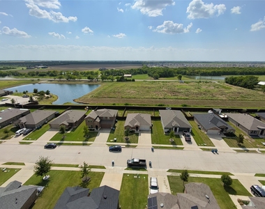 1322 Community Way - Photo Thumbnail 19