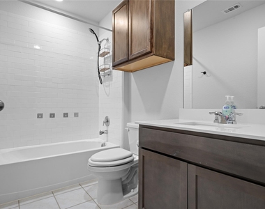 1322 Community Way - Photo Thumbnail 13