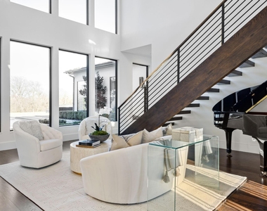 804 Kimball Court - Photo Thumbnail 4