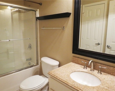 610 Poplar Vista Lane - Photo Thumbnail 15