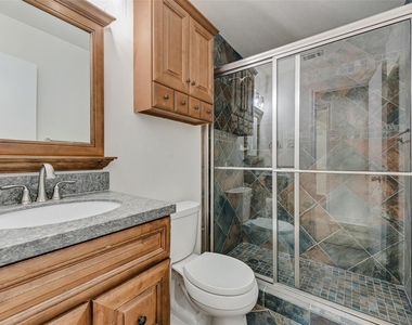9 Atlanta Court - Photo Thumbnail 20