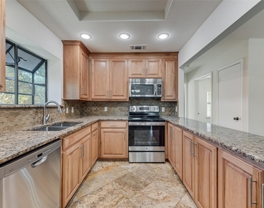 9 Atlanta Court - Photo Thumbnail 11