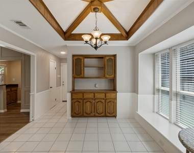 6024 Gentle Knoll Lane - Photo Thumbnail 3