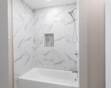 11005 Ferguson Road - Photo Thumbnail 13