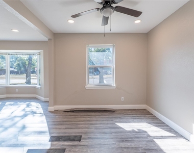 11005 Ferguson Road - Photo Thumbnail 5