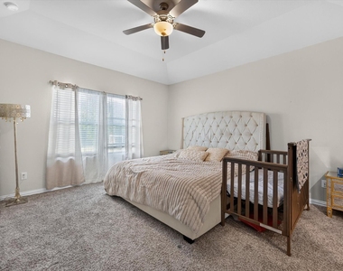 447 Crystal  Clear Lane - Photo Thumbnail 21