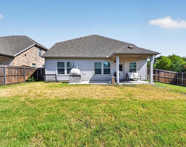 447 Crystal  Clear Lane - Photo Thumbnail 26
