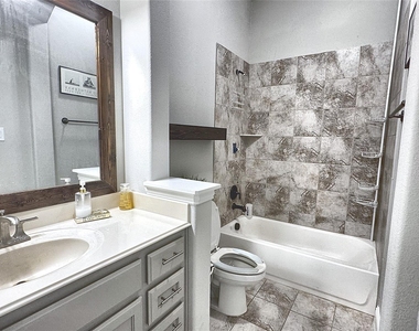 5912 Adair Lane - Photo Thumbnail 8