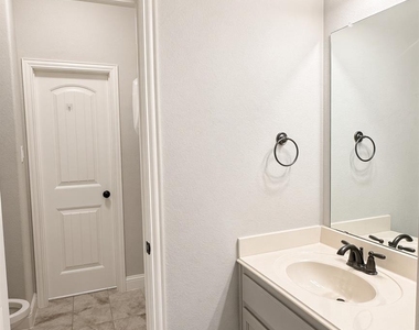 5912 Adair Lane - Photo Thumbnail 22