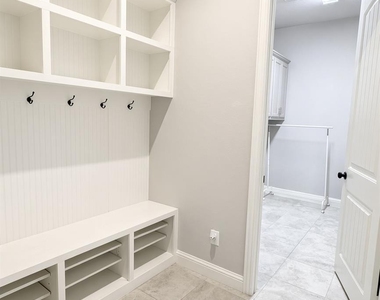 5912 Adair Lane - Photo Thumbnail 24