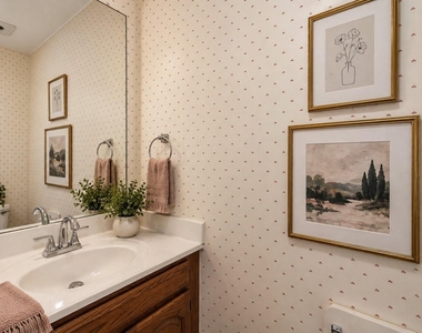 5100 Verde Valley Lane - Photo Thumbnail 12