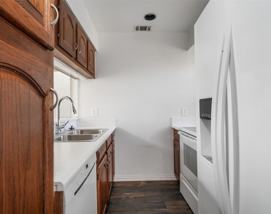 5100 Verde Valley Lane - Photo Thumbnail 10