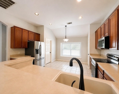 1721 Woodstream Lane - Photo Thumbnail 3