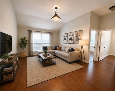 1721 Woodstream Lane - Photo Thumbnail 14