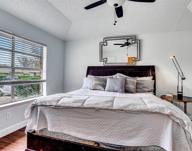 9831 Windy Ridge Road - Photo Thumbnail 22