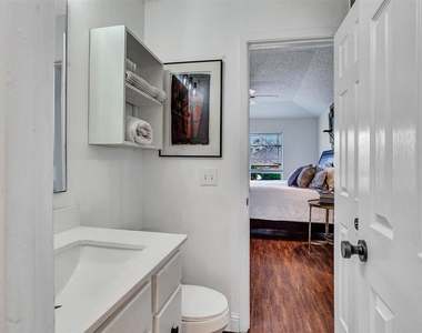 9831 Windy Ridge Road - Photo Thumbnail 21