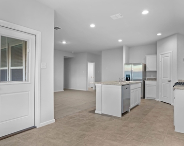 5801 Bull Creek Lane - Photo Thumbnail 16