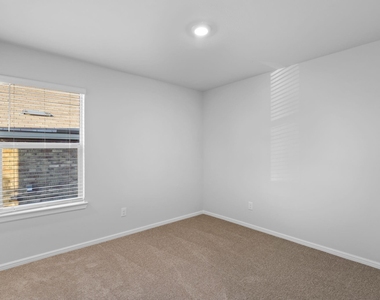 5801 Bull Creek Lane - Photo Thumbnail 7