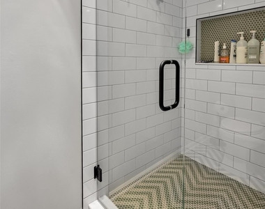 108 Cloverleaf Lane - Photo Thumbnail 30