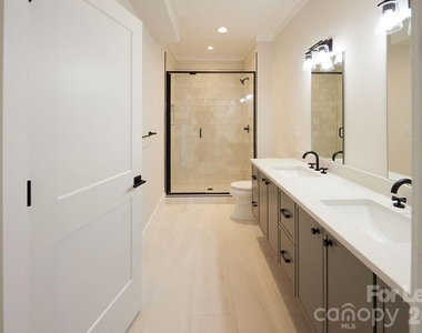 1300 E 10th Street - Photo Thumbnail 9