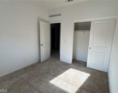 36351 Elizabeth Lane - Photo Thumbnail 11