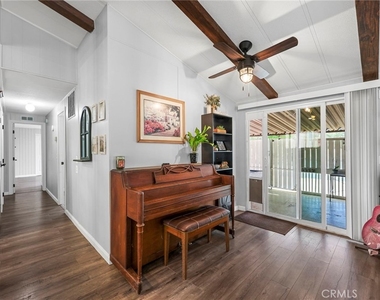 34164 Harrow Hill Road - Photo Thumbnail 11