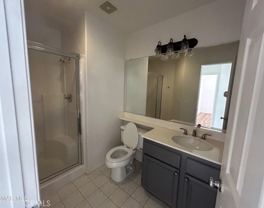 1407 Oak Trail Street - Photo Thumbnail 6