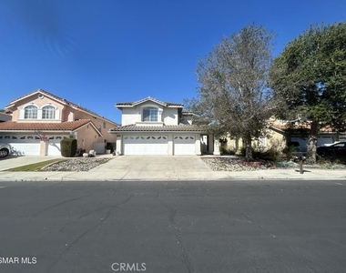 1407 Oak Trail Street - Photo Thumbnail 1