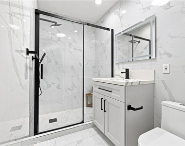 5527 Beckford Avenue - Photo Thumbnail 21