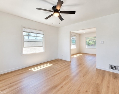 230 Mira Mar Avenue - Photo Thumbnail 15