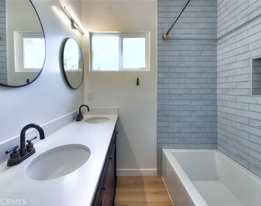 230 Mira Mar Avenue - Photo Thumbnail 26