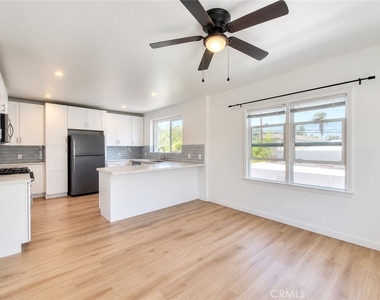 230 Mira Mar Avenue - Photo Thumbnail 16