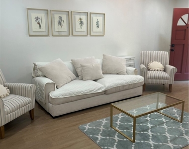 10600 Eastborne - Photo Thumbnail 2