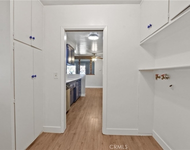 10925 Newcomb Avenue - Photo Thumbnail 7