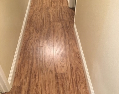 15103 Saranac Drive - Photo Thumbnail 2