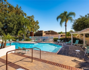 642 Colonial - Photo Thumbnail 52