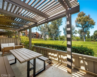 642 Colonial - Photo Thumbnail 22